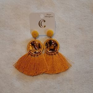 NWT.  Tortoise Beads & Tassels Earrings